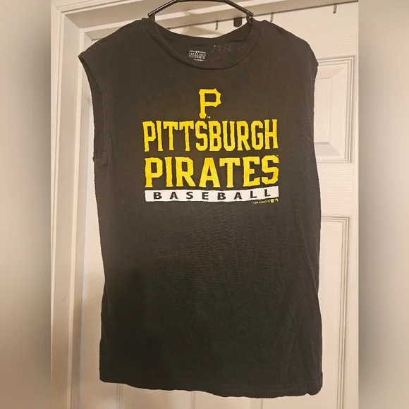Pittsburgh Pirates Youth Tank Top. Size:XXL. - Picture 1 of 4